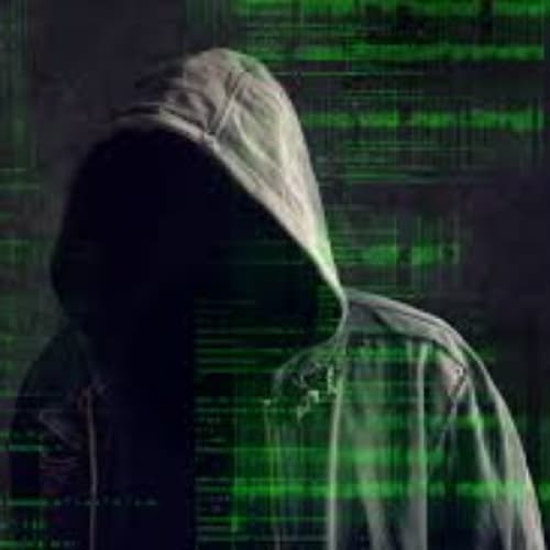 Millionaire falls for his Dark Web kidnapper